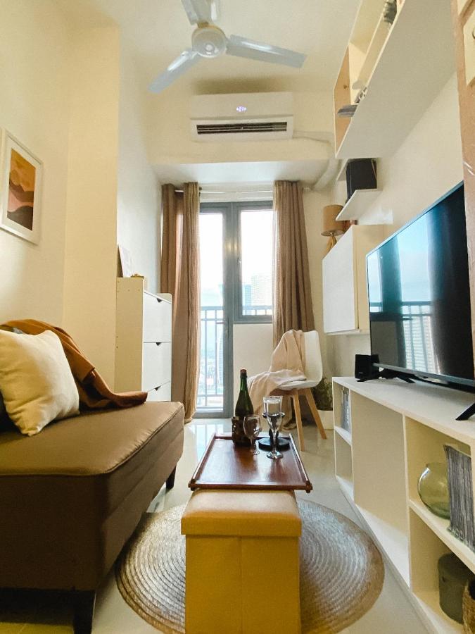 Fame Residences Tower-1 Unit 3207 In Mandaluyong 1 Bedroom W Balcony City View Манила Экстерьер фото